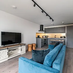  Apartment Amazing - Great Junction St - Free Parking