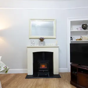  Apartment Cosy Near Centre